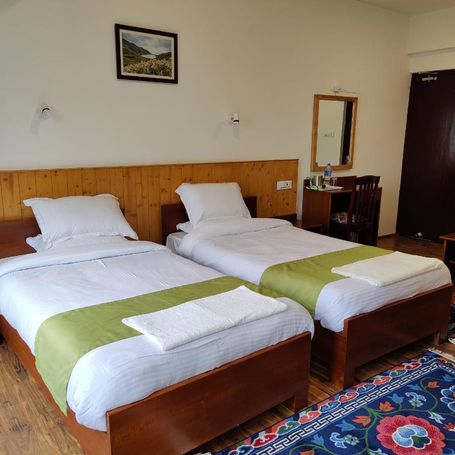 Martam Village Homestay Гангток Екстериор снимка